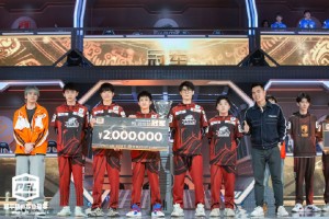  和平精英PEL联赛战火重燃，新生代选手崭露头角  