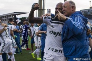  南美解放者杯决出冠军，巴西球队成功捧杯