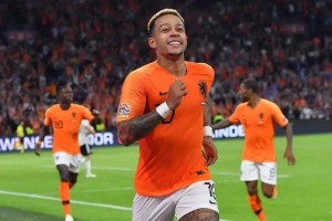  荷兰橙衣军团热身赛状态火热