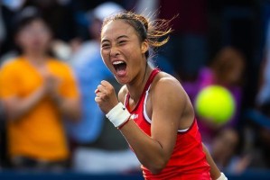  中国金花郑钦文突破，首进大满贯八强