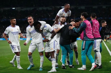  皇马逆转拜仁挺进欧冠四强