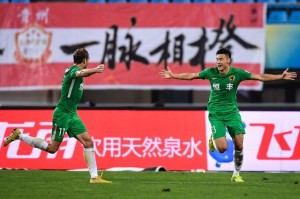  诺里绝地反击，布里斯班站挽救匹配胜夺冠