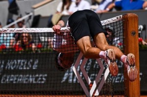  卡恰诺夫长盘决胜惊险，维也纳站捍卫主场荣耀