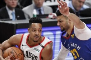  麦科勒姆末节发威开拓者逆转国王