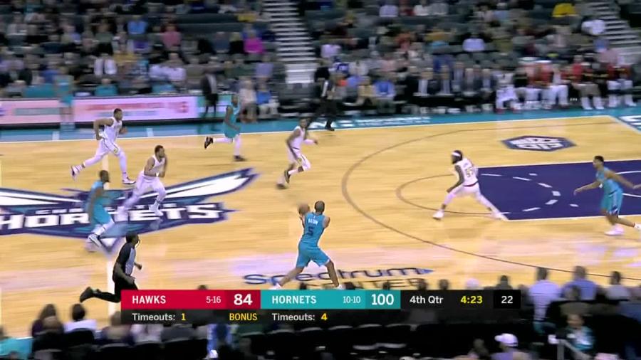  外线火力全开投射能力冠绝联盟