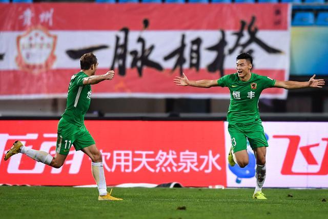  诺里绝地反击，布里斯班站挽救匹配胜夺冠