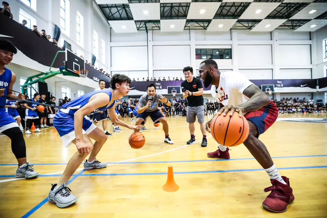  篮球装备科技助力运动员发挥